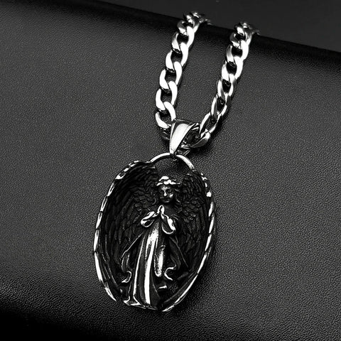 how to stop jewelry tarnish on a silver stainless pendant