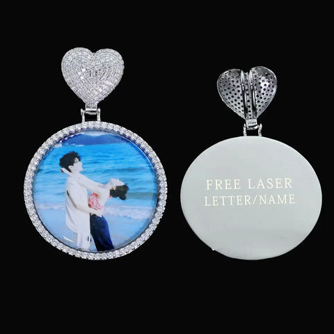 Gold heart photo pendant necklace iced out CZ — Lil Wayne jewelry Carter era reference piece for the heart-pendant code that defined 2004-2011 hip-hop ice