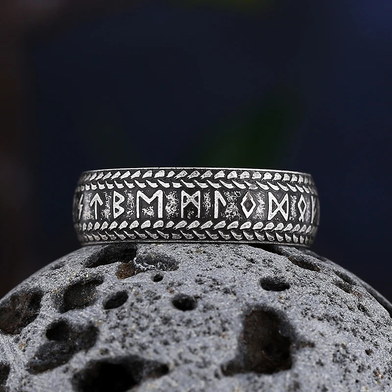 Viking Githic Style Stainless Steel Celtics Knot Ring Men Nordic Trinity Wedding Rings Womens Band  Jewelry Boyfriend Gift
