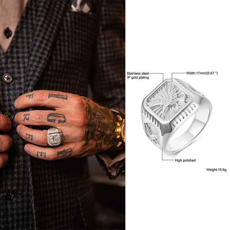 Eagle Signet Ring — Gold Stainless Steel