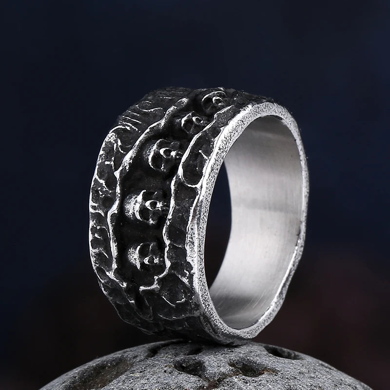 Gothic Skull Ring — Engravable 316L Stainless Steel