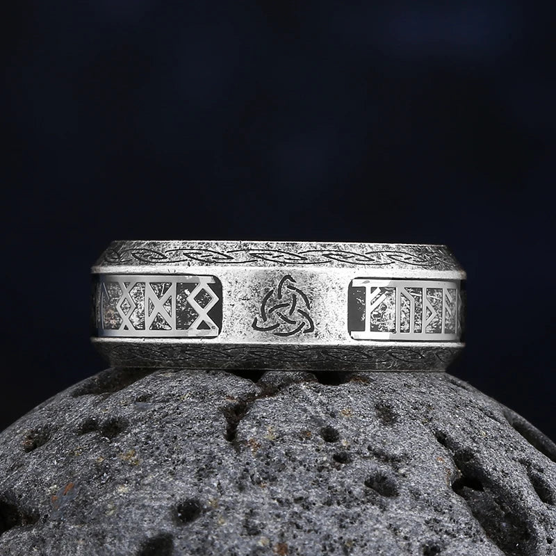 Viking Tree of Life Celtic Knot Ring — Stainless Steel