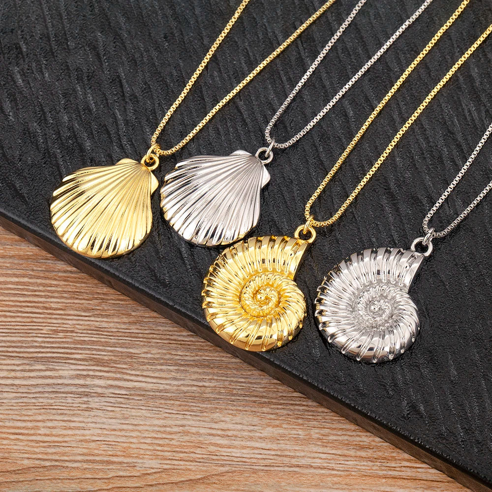 Shell Charm Pendant Necklace