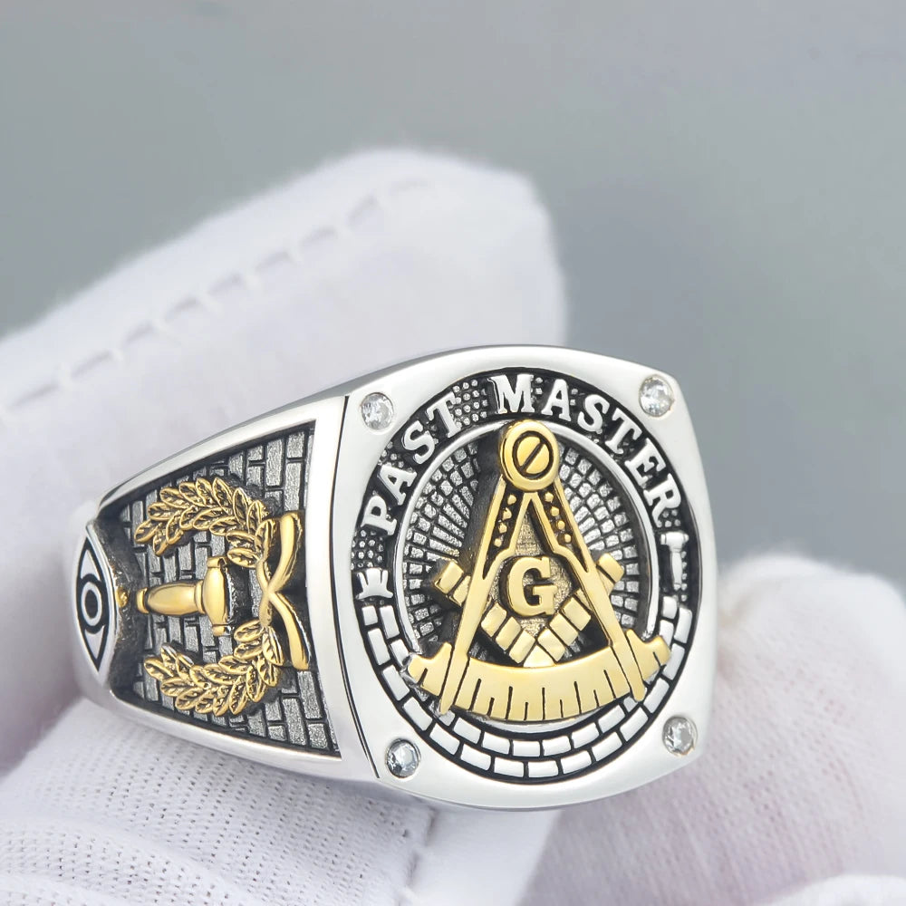 Past Master Masonic Signet Ring — Silver-Tone