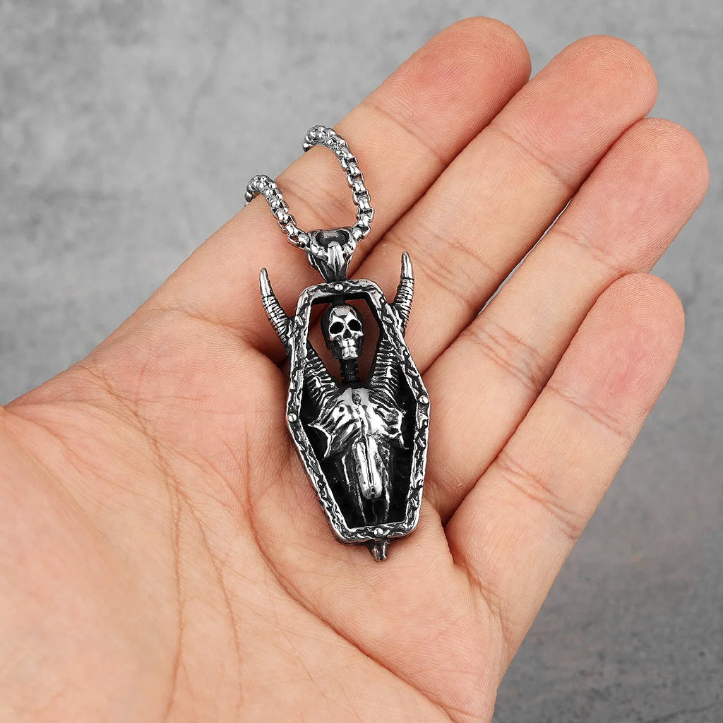 Long Horn Demon Skull Pendant Necklace — Stainless