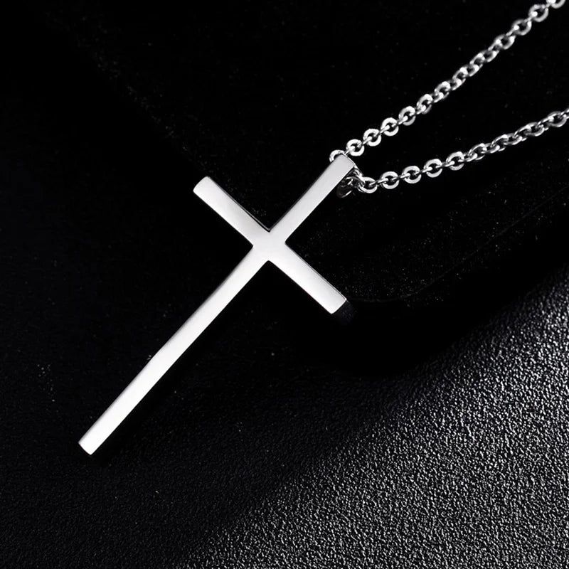 Minimalist Cross Pendant Necklace — Silver