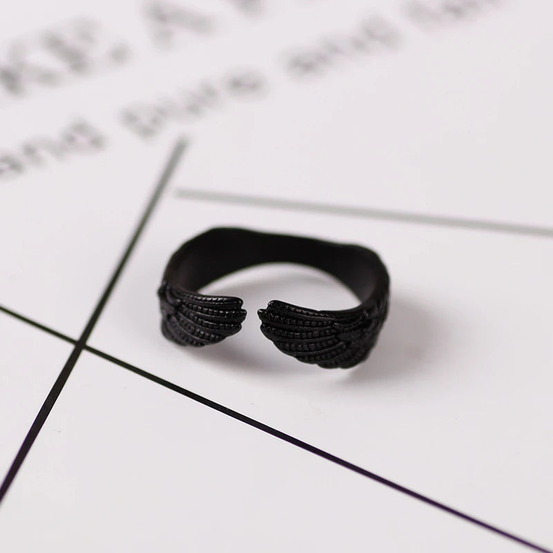 NEW Charm Women Wings Rings Metal Silver Color Romantic Girl Gift Pterodactyl Ring for Party Ladies Fashion Men Jewelry