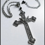 New Goth Antique Silver Filigree Vampire Bat Cross Necklace Pendant Charm Statement Grunge Novelty Jewelry Women