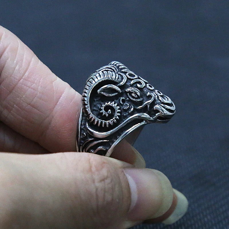 Vintage Gothic Sheep Goat Head Ring for Men Cool Heavy Metal Animal Stainless Steel Ring Fashion Male Punk Biker Rings Jewelry