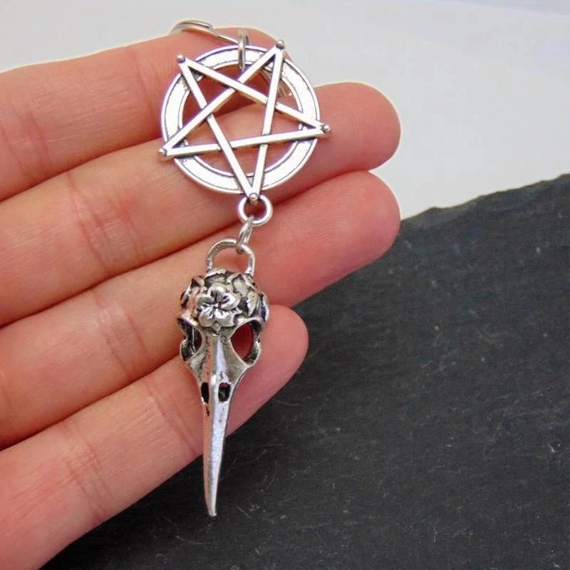 Gothic Crow Skull Pentagram Keychain — Metal Key Holder