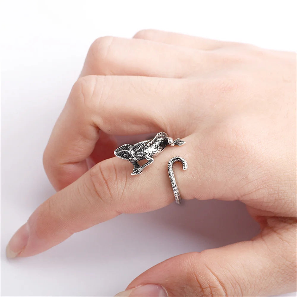 Vintage Lizard Open Ring — Adjustable Gothic Animal Band