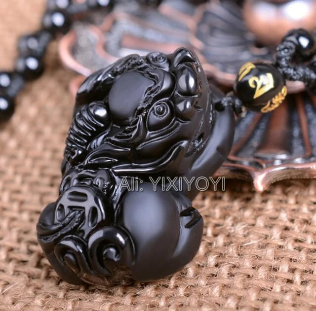 Beautiful Chinese Handwork Natural Black Obsidian Carved PiXiu Lucky Amulet Pendant + free Beads Necklace Fashion