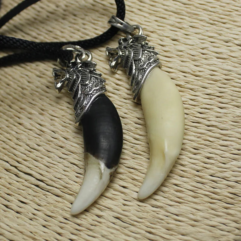 Wolf Tooth Necklace Man Brave Real Tooth Pendant Punk Rock Wild Accessories Classic Jewelry