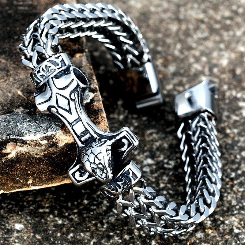 New Men's Vintage Viking Bracelet Women's Amulet Thor Viking Rune Craft Charm Stainless Steel Bracelet Luxury Jewelry