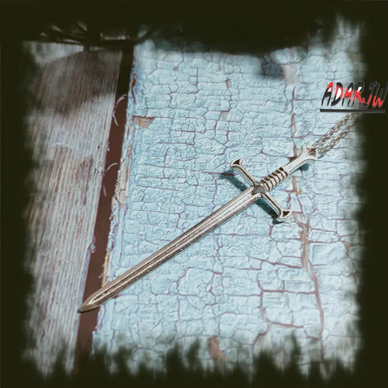 Sword Necklace Highlander Pendant Long Charm Katana Fantasy Warrior Creative Jewelry Blade Fashion Men Women Gift Gothic 2021 Ne