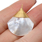 Natural Shell Penant Exquisite Pattern Sector Shape Shells Pendant Charms for Making DIY Women Jewerly Necklace Size