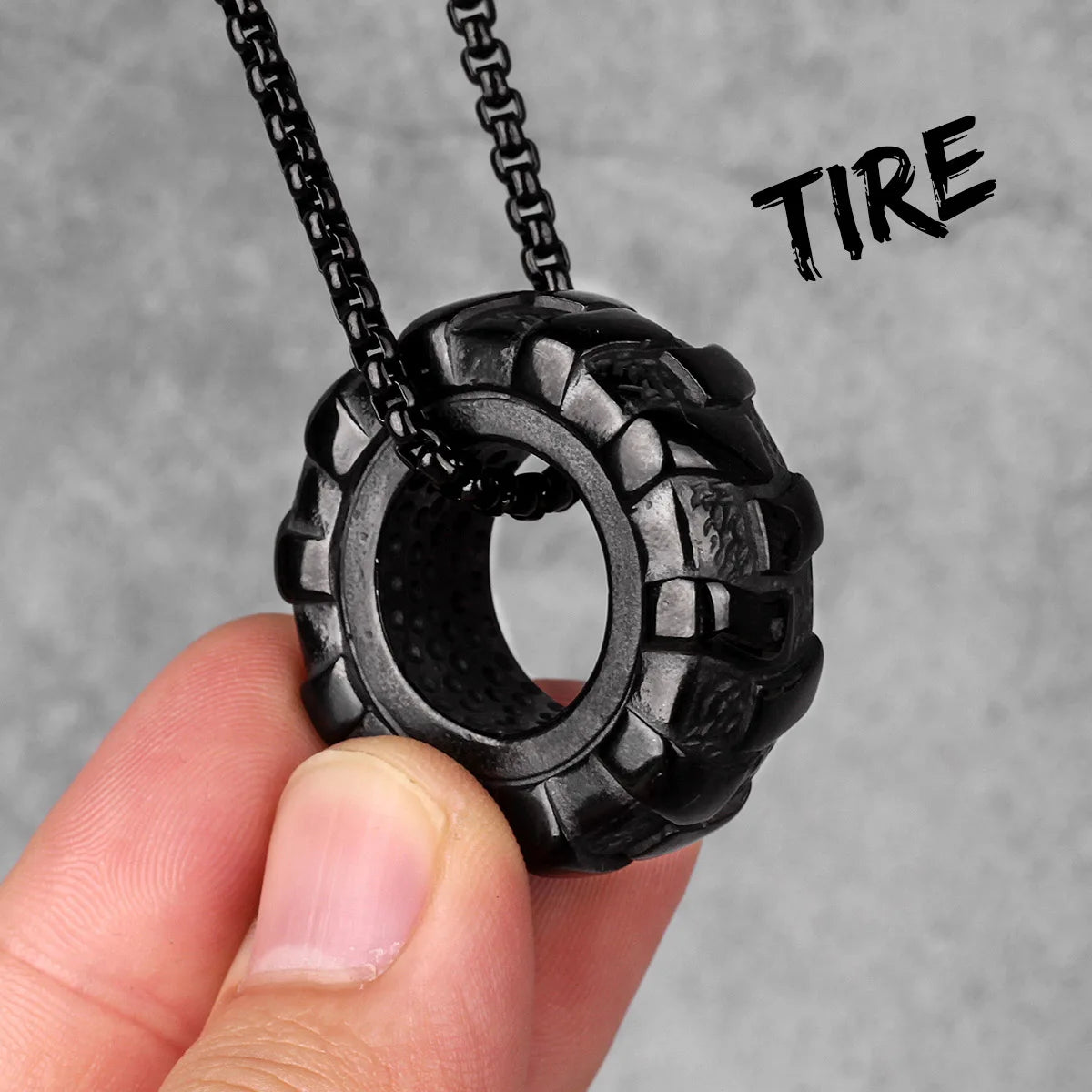 Fitness Gym Bodybuilding Boxing Gloves Stainless Steel Men Necklaces Pendants Chain for Boyfriend Male Jewelry Gift