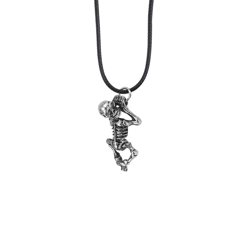 Skull Pendant Necklace — Vintage Gothic Rope Chain