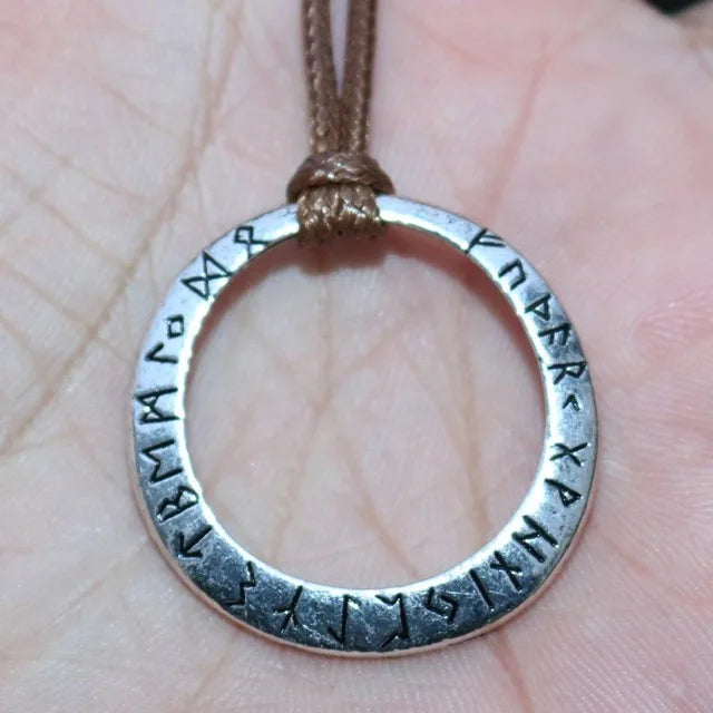 Slavic Norway Valknut with the Elder Futhark Runes Pagan Amulet Pendant Men Necklace Scandinavian Viking Jewelry