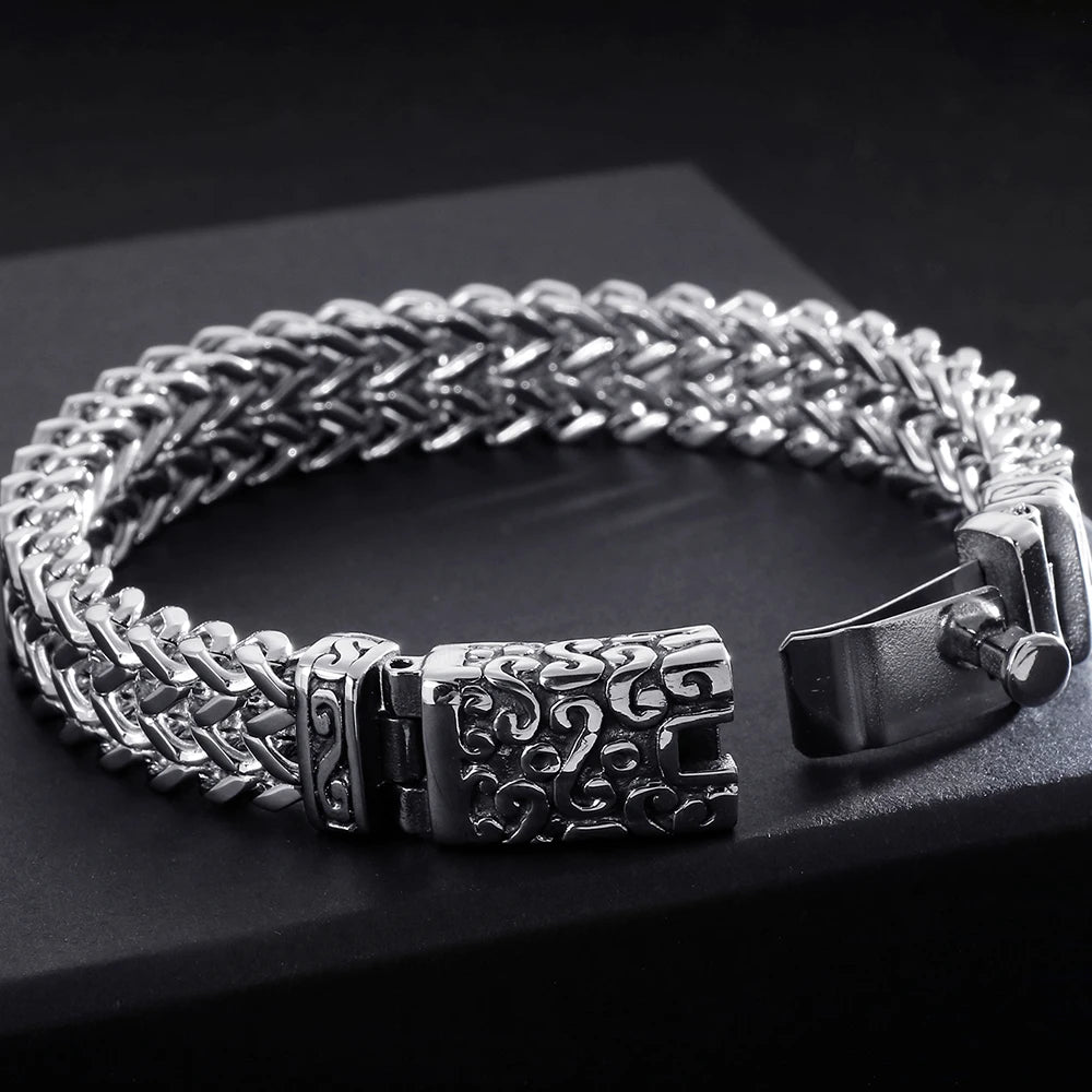 Gothic Men's Skull Head Bracelets Stainless Steel Ghost Chain Man Bracelet Punk Rock Skeleton Jewelry Gifts For