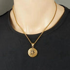 New Retro Viking Viking Round Compass Pattern Pendant Necklace Men's Necklace Fashion Metal Sliding Pendant  Jewelry Accessories