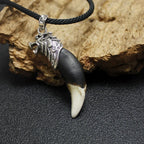 Wolf Tooth Necklace Man Brave Real Tooth Pendant Punk Rock Wild Accessories Classic Jewelry