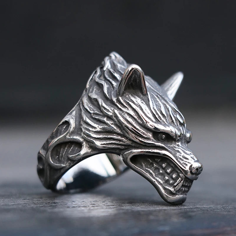 Viking Wolf Head Ring — Stainless Steel