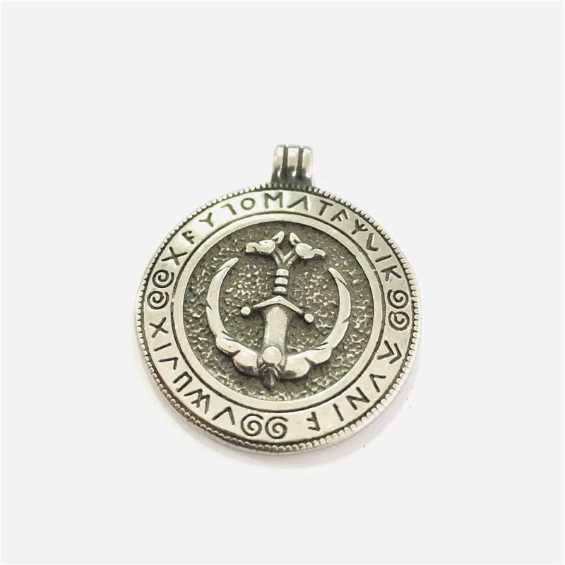 Viking Vegvisir Rune Compass Pendant — Stainless Steel
