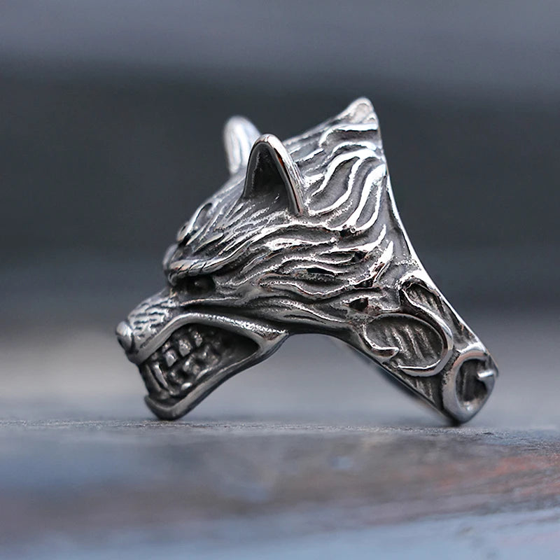 Viking Wolf Head Ring — Stainless Steel