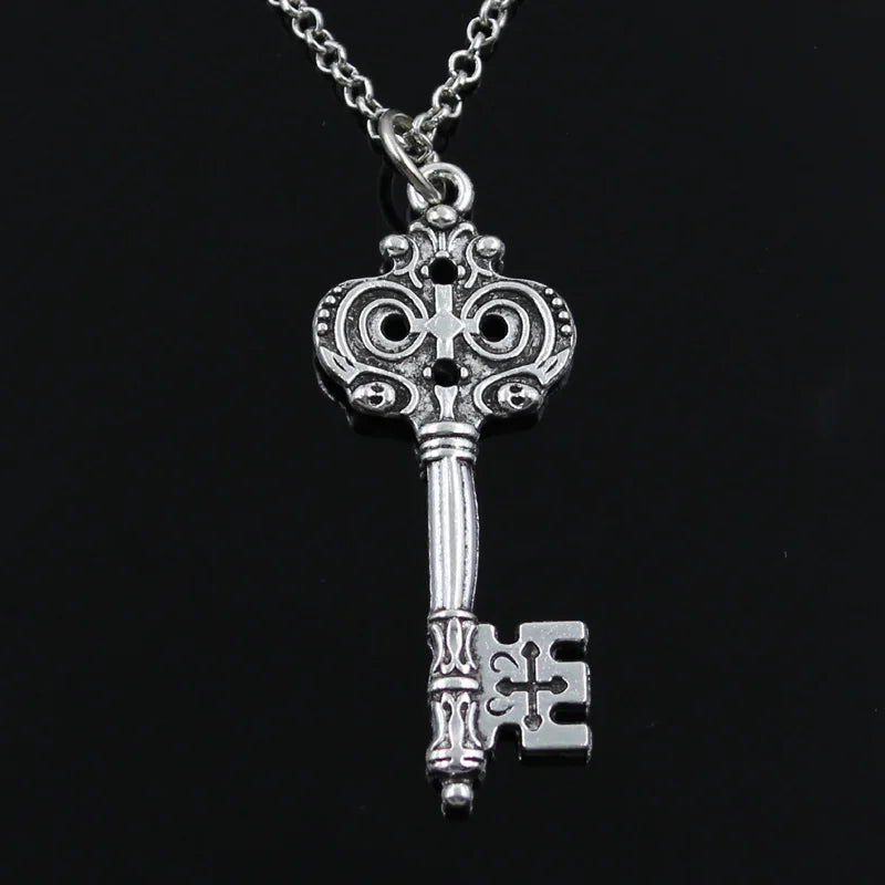 Vintage Skeleton Key Cross Pendant Necklace — Silver