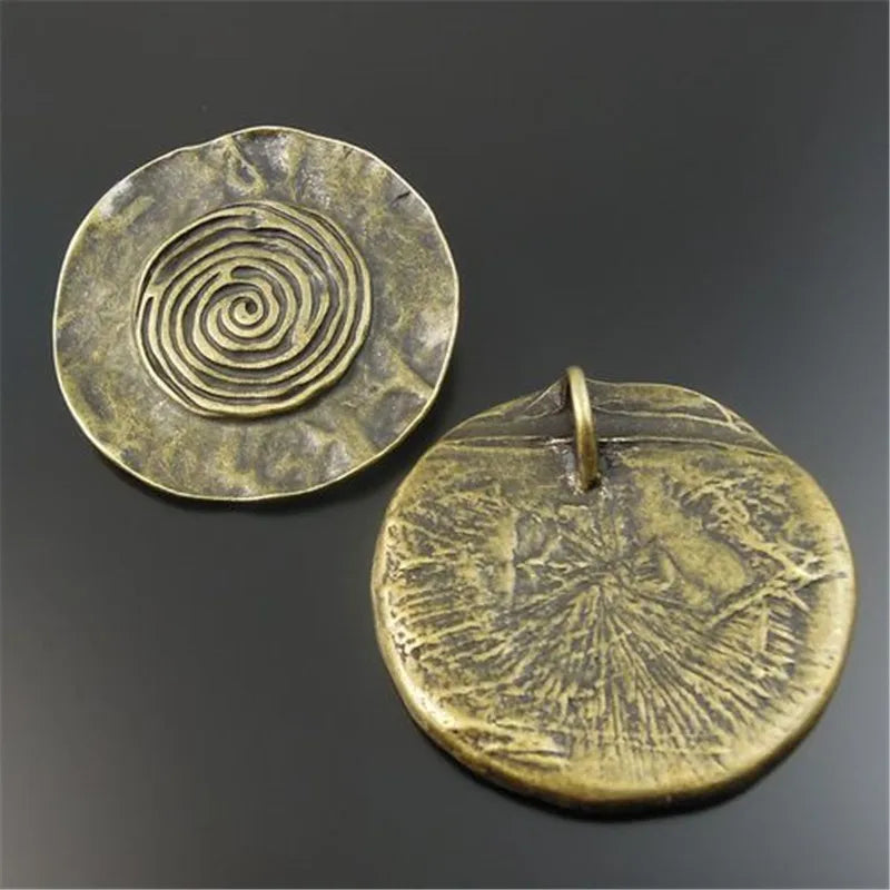 8-Piece Bronze Round Charm Pendants