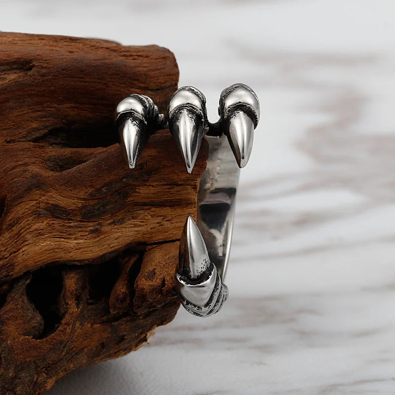 Size 7-12 Punk Rock Dragon Claw Style Men's Rings for Man Gothic Bike Jewelry Stainless Steel Finger Ring Male Jewelry