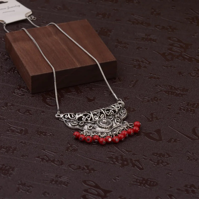Womens Gypsy Jewelry Bohemian Ethnic Red Natural Stone Pendants Necklaces Metal Tibetan Sliver Color Chain Necklace For
