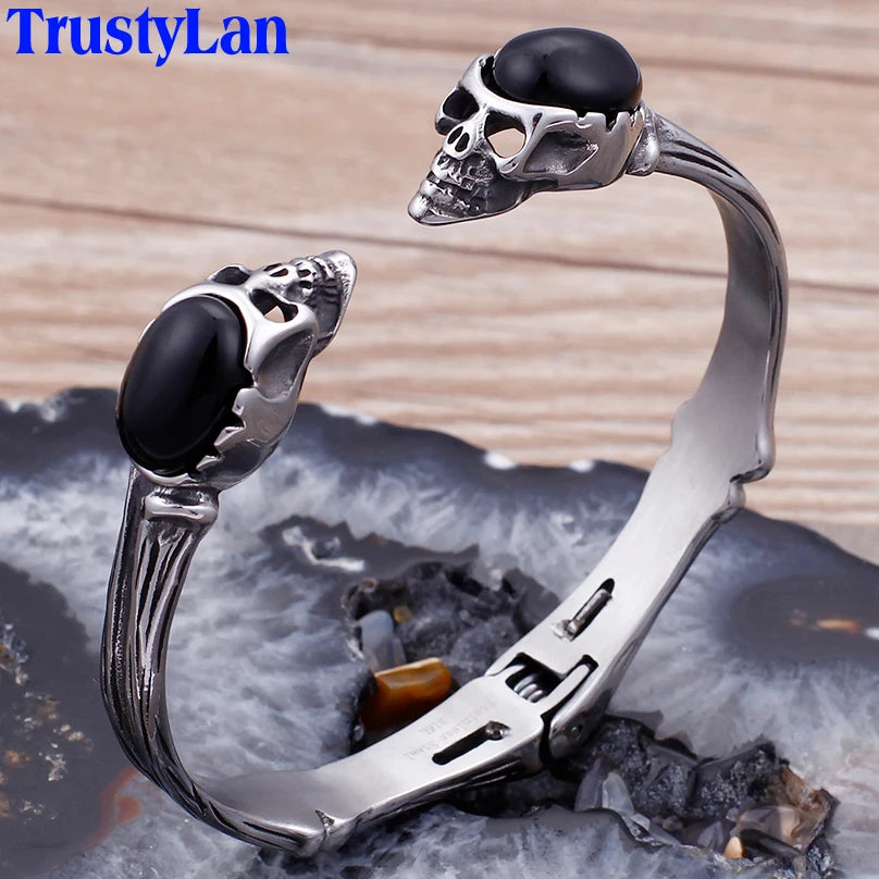 Gothic Skull Head Cuff Bangle Bracelet For Man Punk Rock On Hand Accessories Halloween Boys Bracelets Engraved Biker