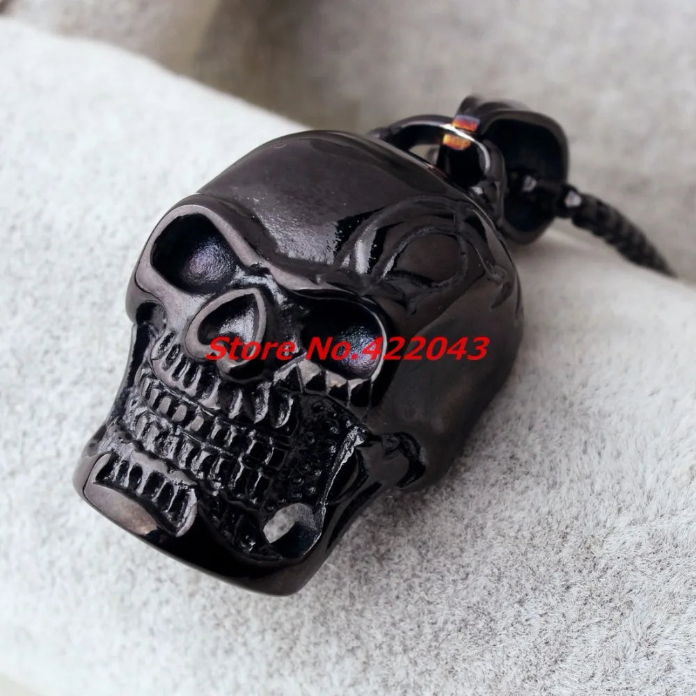 Gothic Black Skull Pendant Box Chain — SS