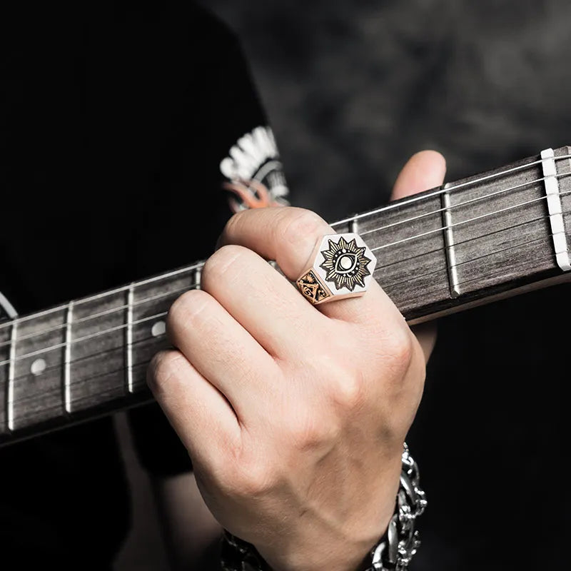 Devil Eyes Hexagon Masonic Ring — Silver-Tone