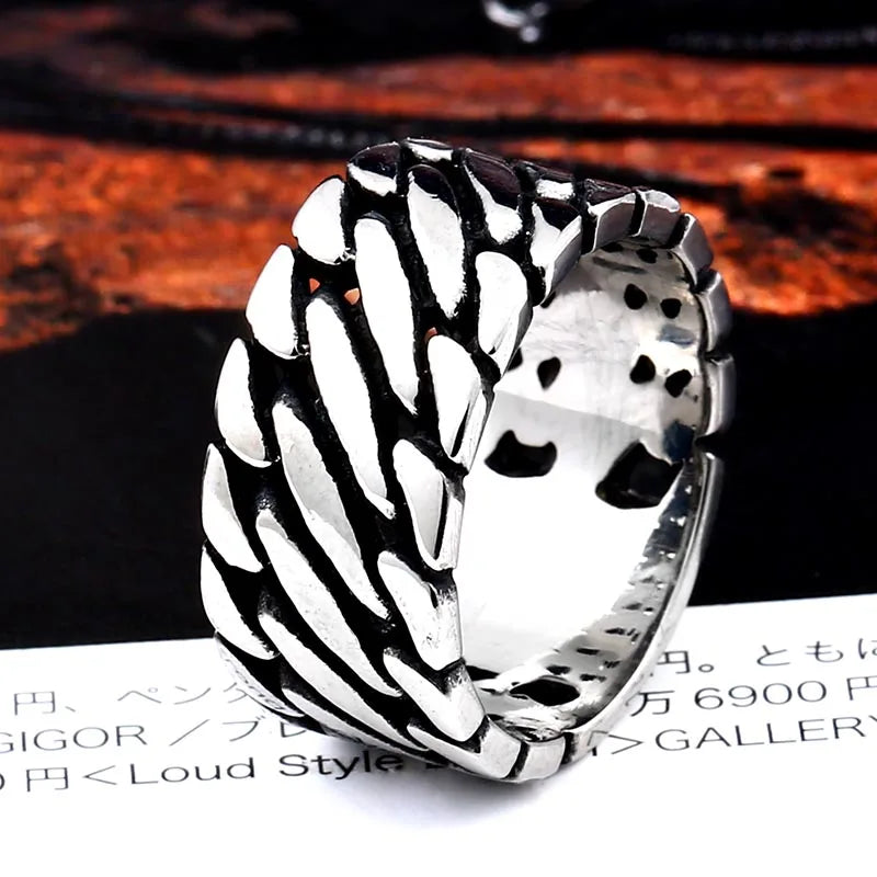 Wide Twist Knitting Ring — Stainless Steel