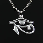 Eye of Horus Round Pendant Necklace — Silver