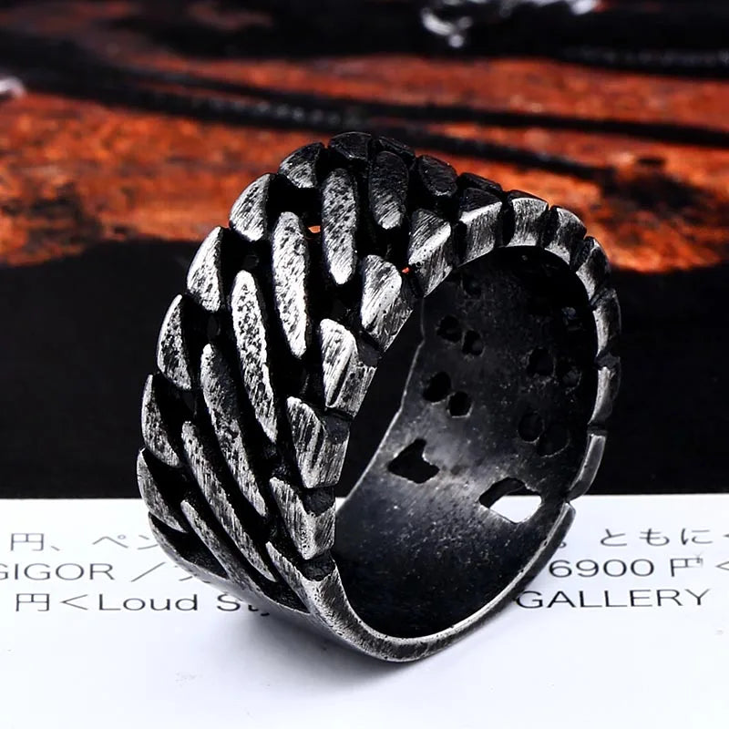 Wide Twist Knitting Ring — Stainless Steel