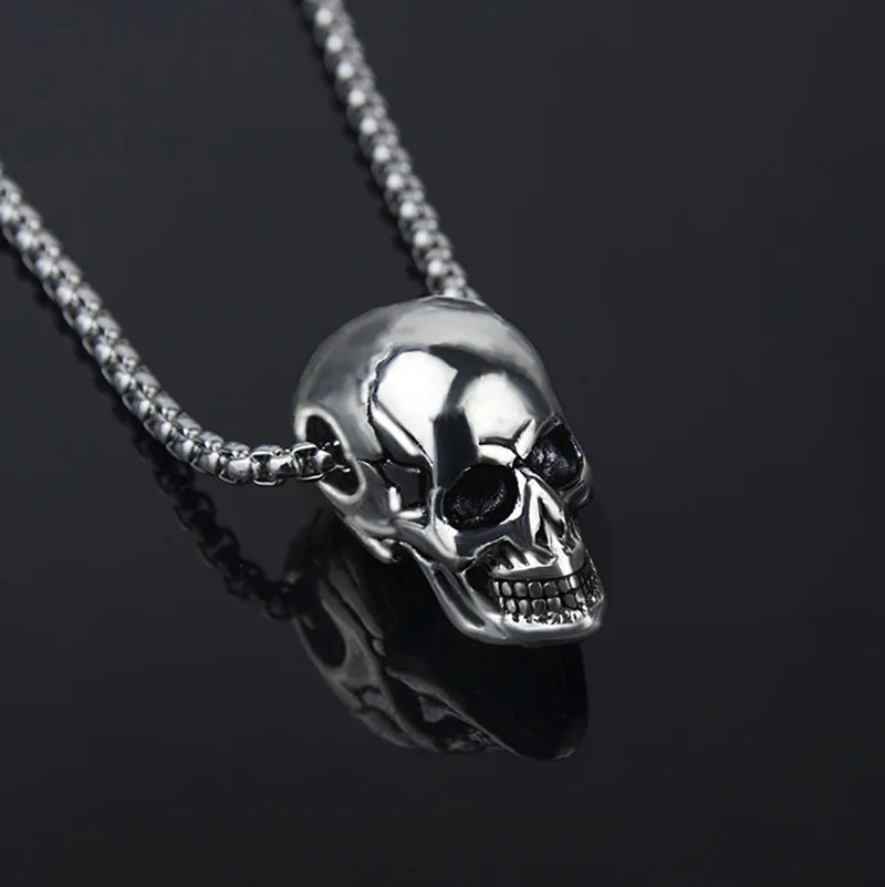 Horror Skull Head Pendant Men's Necklace New Fashion Sliding Metal Pendant Accessories Party Jewelry