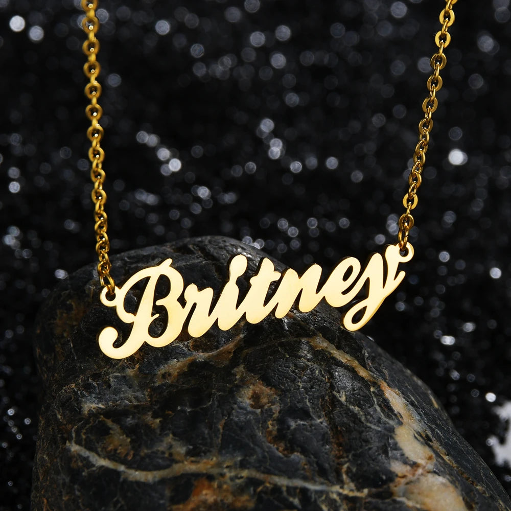 Diamon Customized 2020 New Fashion Stainless Steel Name Necklace Personalized Letter Pendant Nameplate Gift