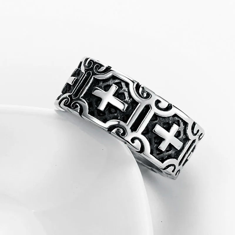Valily Classic Retro Christian Jesus Cross Ring Stainless Steel Christian Believers Punk Rock Men's Round Rings Band