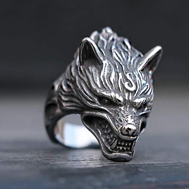 Viking Wolf Head Ring — Stainless Steel