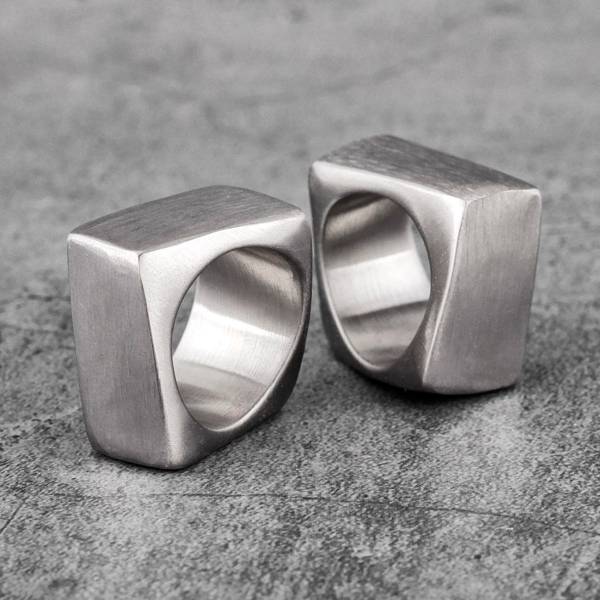 Distorted Space Hyperbole Heavry Stainless Steel Mens Rings Hip Hop For Male Boyfriend Biker Jewelry Creativity Gift Wholesale