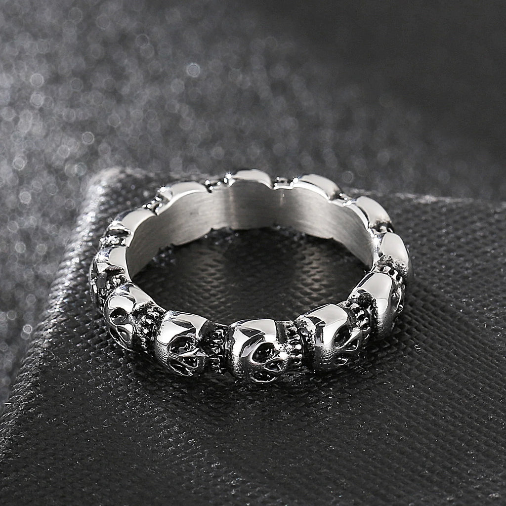 Kalen Punk 316L Stainless Steel Men's Ring Skull Finger Rings Fashion Biker Party Jewelry Round Anillos Accessories Size 8-12