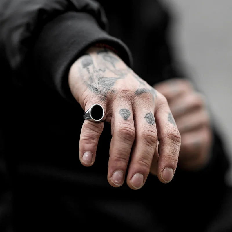 Black Oval Signet Ring — Stainless Steel