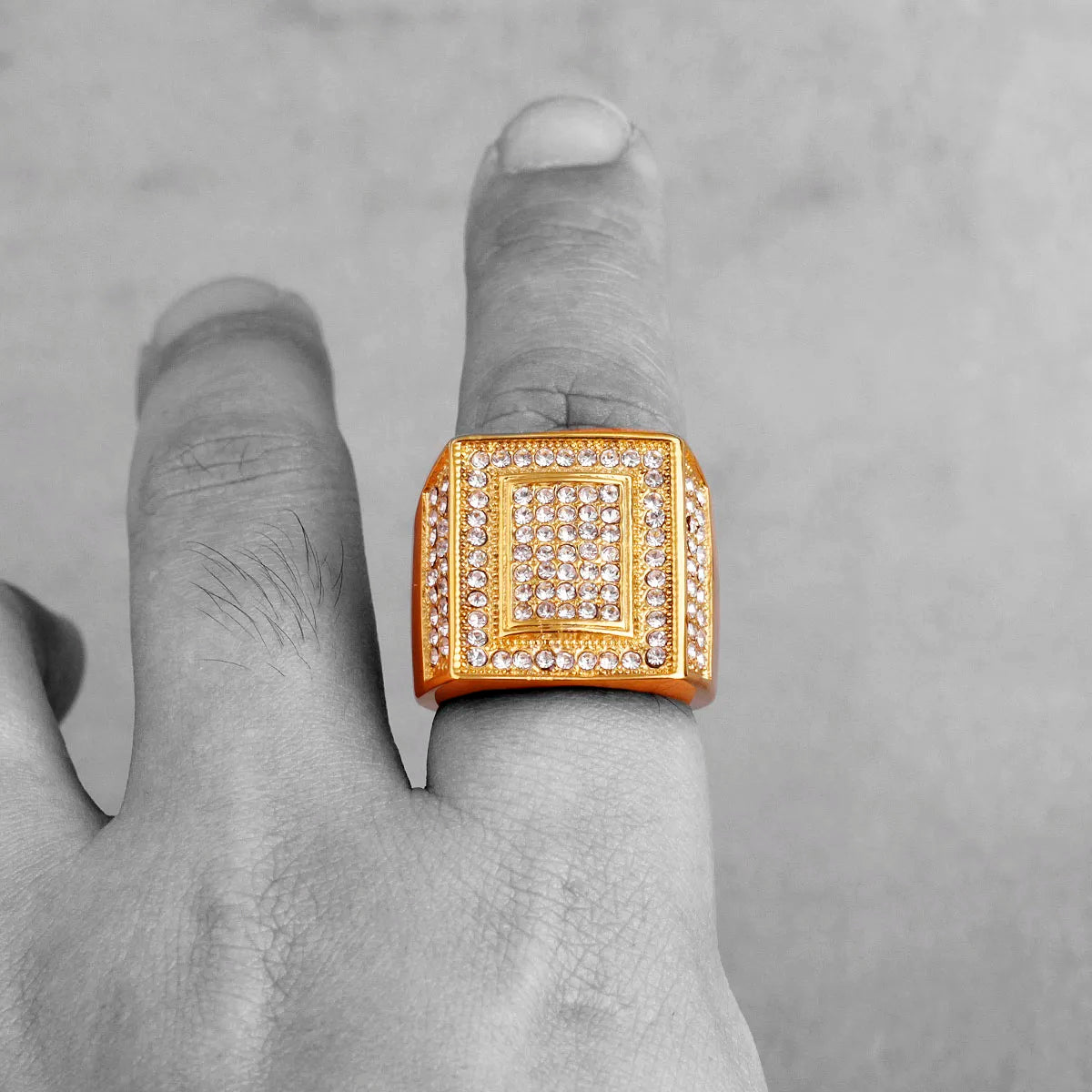 Luxury Rhinestone Stainless Steel Mens Rings Simple Trendy For Male Boyfriend Biker Jewelry Creativity Gift