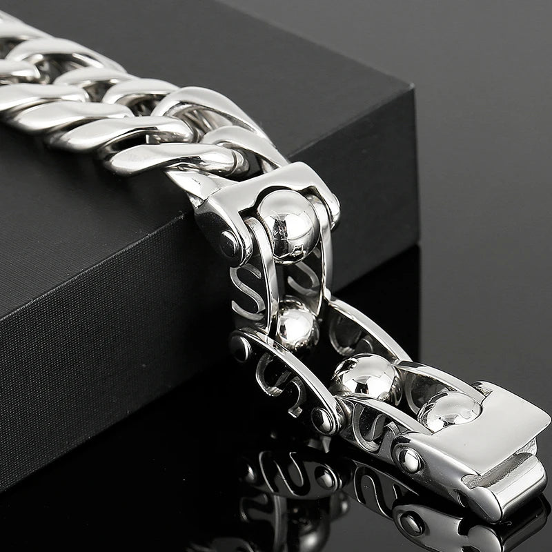 Massive Man Bracelet On Hand Wrist Accessories Polished Stainless Steel Iron Jewelry Bracelets Male Engravable Mannen