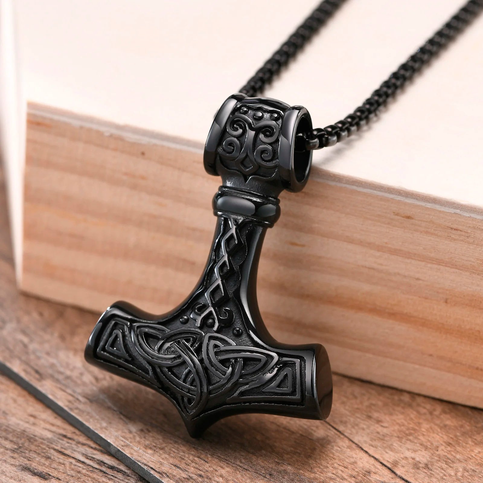 Vnox Vintage Men Norse Viking Necklaces,Rock Punk Retro Thor Mjolnir Hammer Pendant,Scandinavian Nodic Amulet Rune Neck