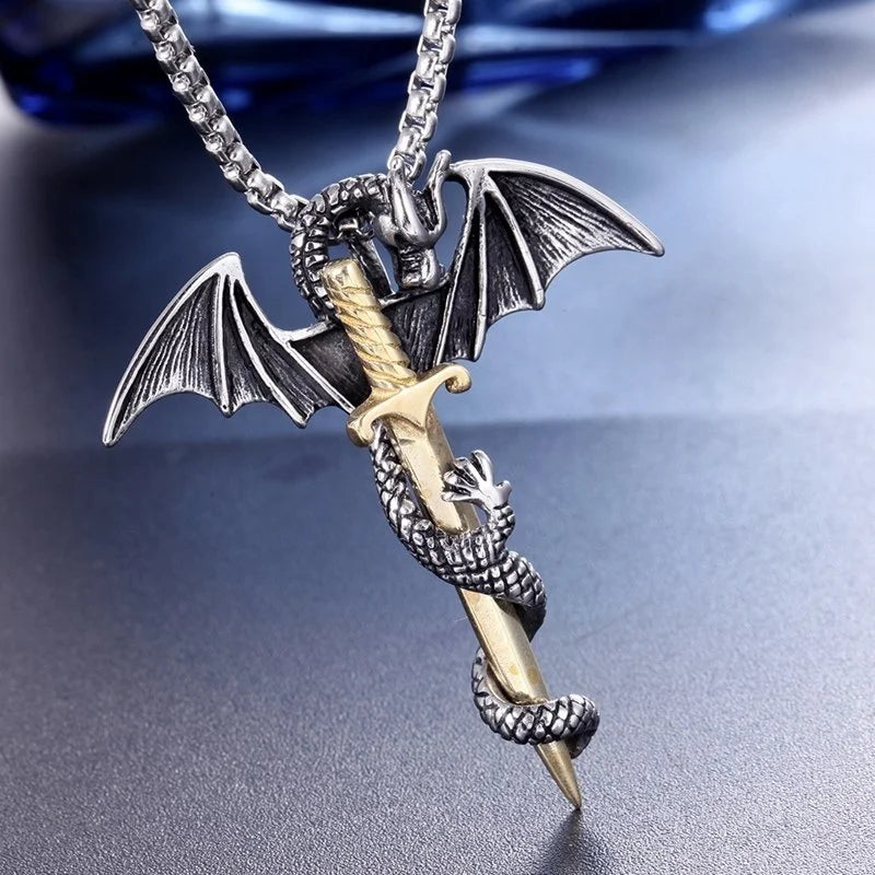 Retro Pterodactyl Holy Sword Shape Pendant Necklace for Men Fashion Dragon Pendant Chains On The Neck Metal Accessories